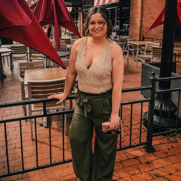 Meet your Posher, Erika - Picture 2 of 5